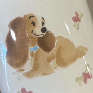 Meet your Posher, Mia